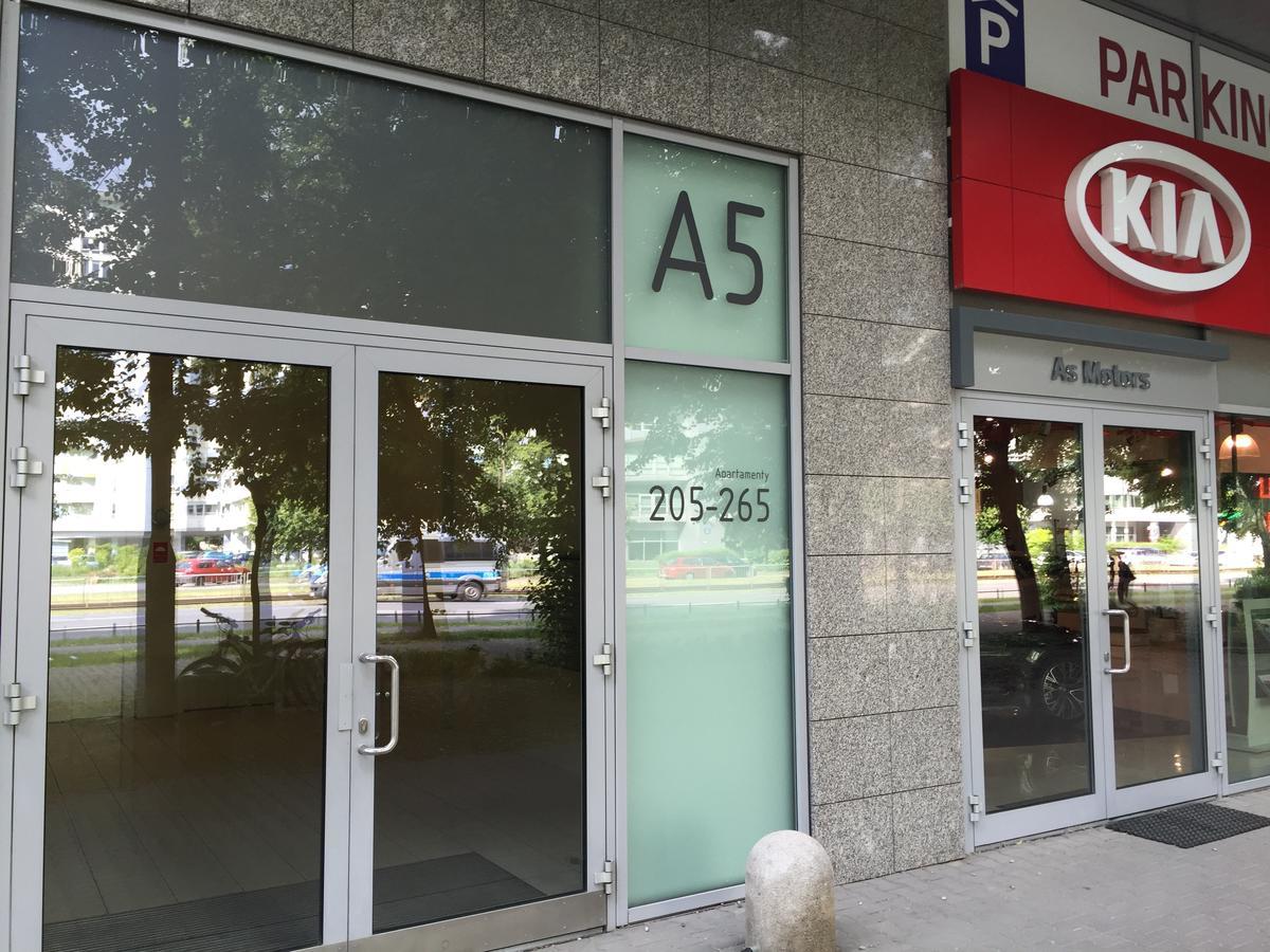 Apartament Triton Park Varsavia Esterno foto