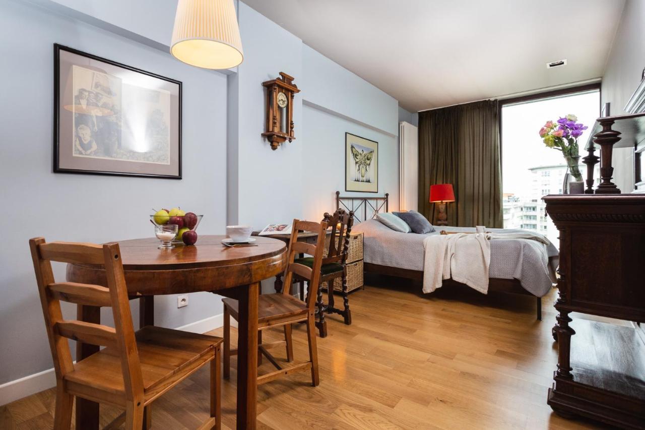 Apartament Triton Park Varsavia Esterno foto